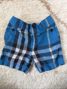 Baby Burberry shorts size 12mo